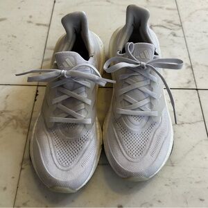 Adidas Ultra Boost Womens Size 8